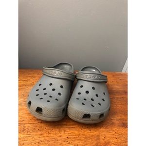 Gray crocs